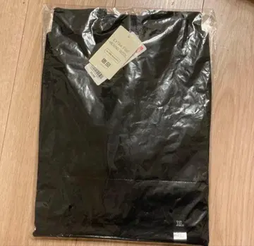 [새상품 택 포함] 유니클로 메리노 V넥 스웨터 XL 블랙