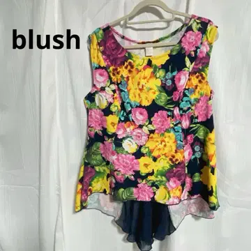 새상품급 blush 플라워 프린트 슬리브리스 튜닉 멋쟁이