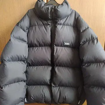 XLARGE 블랙 다운 자켓 M
