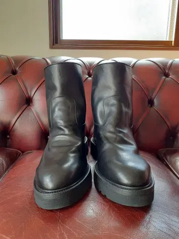 AURALEE 가죽 부츠 28