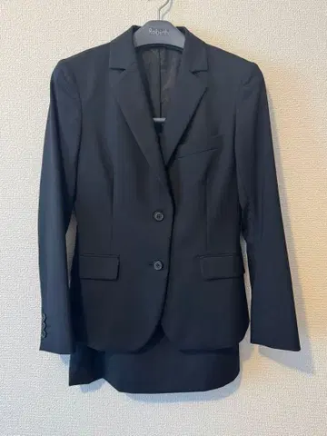 블랙 취업 정장 취업활동