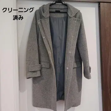 아파트 바이 로리즈 후드 부착 코트