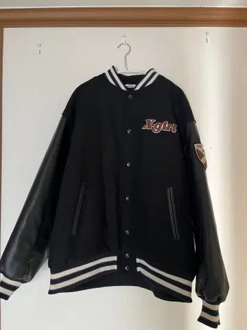 새상품급 X-girl 바시티 자켓