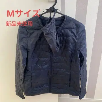UNIQLO M 사이즈 네이비 울트라 라이트 다운 자켓