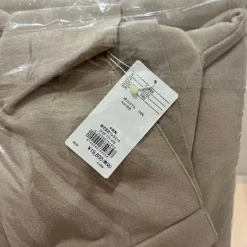 미사용 새상품 베이지 후드 부착 롱 코트 허리 벨트 포함