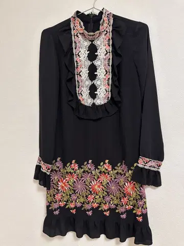 ANNA SUI 안나수이 빈티지 자수 시어 원피스