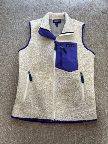 Patagonia 플리스 베스트 아이보리/퍼플