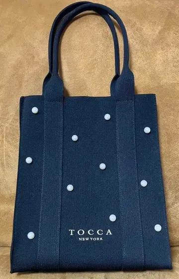 TOCCA 네이비 토트백 펄 장식
