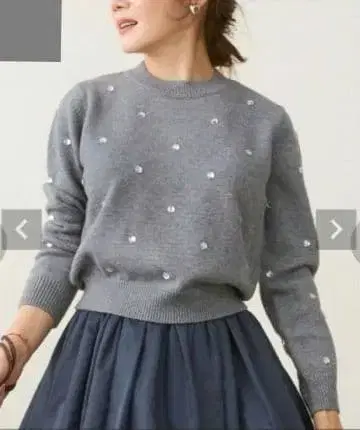 Liala x PG 비쥬 장식 크루넥 니트 그레이 S 사이즈 워셔블