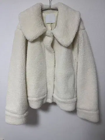 GALLARDAGALANTE 개럴개런트 보아 코트