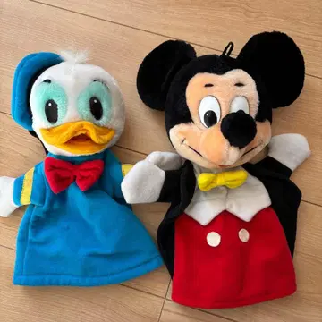 미키마우스와 도널드 덕 퍼펫