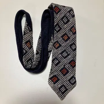 넥타이 실크 100퍼센트