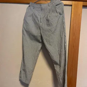 스트라이프 패턴 M 사이즈 캐주얼 팬츠 여름용