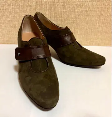 새상품급 트루사르디 올리브 그린 (브라운) 스웨이드 부티