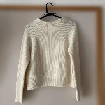 23구 울 캐시미어 둥근넥 스웨터 38