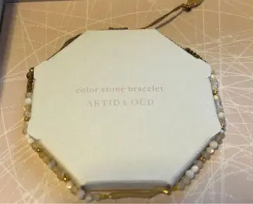 새상품 미사용 ARTIDA OUD 오사지 컬러 스톤 팔찌