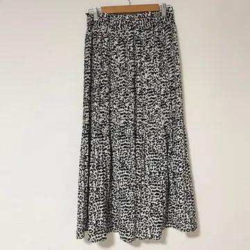 아베일 SUREVE 플리츠 스커트 [ L ] 레오파드 무늬 허리밴딩