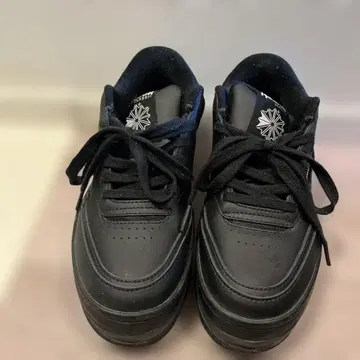 Reebok CLUB C 엑스트라 블랙 스니커즈 25cm