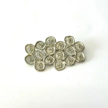 오하라 세이코 브로치