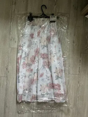 플라워 프린트 플레어 스커트