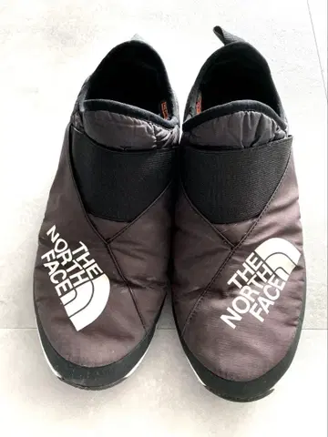 THE NORTH FACE 스니커즈