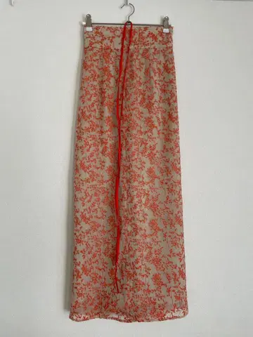 clane 꽃무늬 스커트