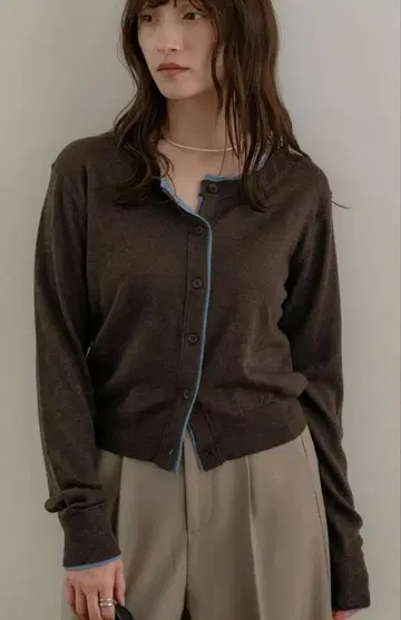 NOAH 브라운 니트 가디건