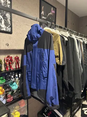 fcrb 투어 자켓 S 사이즈