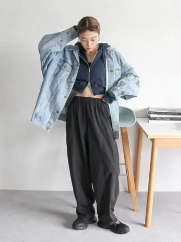 Ungrid 나일론 혼방 볼륨 라프 팬츠