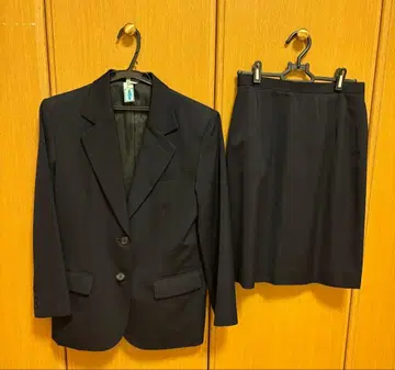 야스다 여자대학 수트