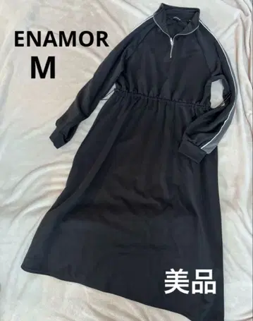 ENAMOR 하프 지퍼 저지 원피스 트랙 라인