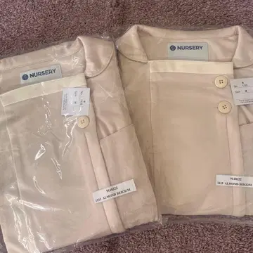 NURSERY M 사이즈 카라 부착 아몬드 베이지 원피스