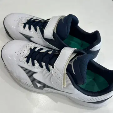 미즈노 트레이닝 슈즈 화이트/네이비