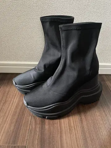 YELLO 스트레치 더블 스니커즈 숏부츠 블랙 M 사이즈