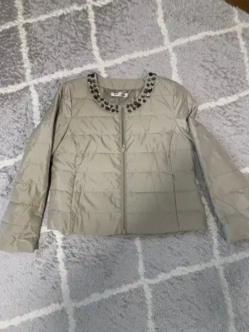 부즈루드 비쥬 장식 다운 자켓 38