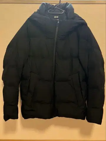 UNIQLO 블랙 다운 자켓 여성용 M 사이즈