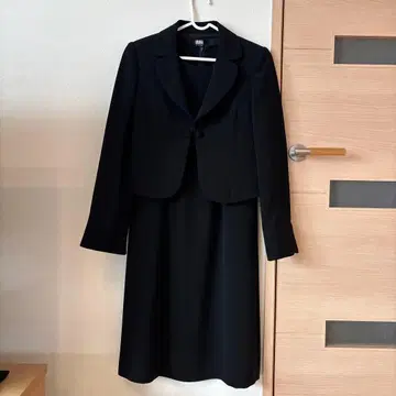 LIUMA EXELLENT 블랙스 자켓 드레스 세트 새상품