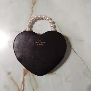 Kate Spade 하트형 백 블랙