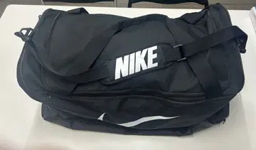 나이키 보스턴 백 브라질리아 L 더플