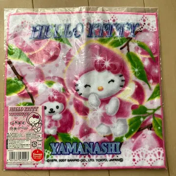 헬로키티 타월 화이트 복숭아 버전 고토치 푸치 타월 야마나시 한정판