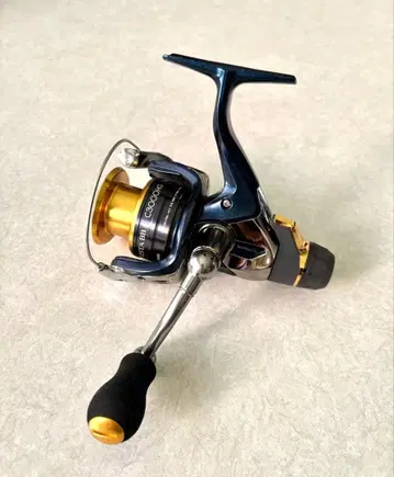 시마노 아오리스 BB C3000HG