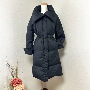 PECA 미 실루엣 롱 다운 코트 블랙 9호 M A라인 허리 조임