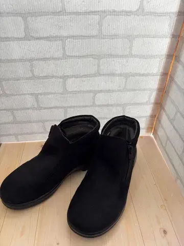 GORE-TEX 블랙 사이드 고어 부츠