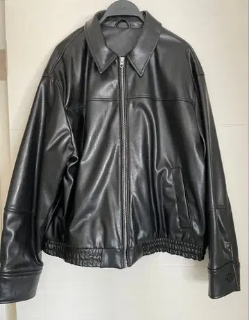ZARA 가죽 자켓 M