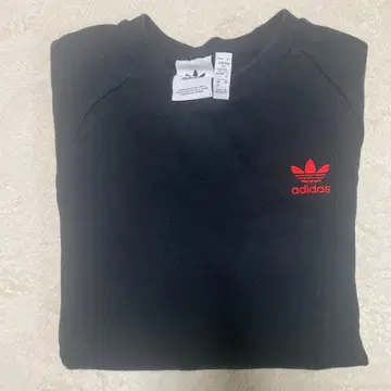 adidas 블랙 맨투맨 M 사이즈