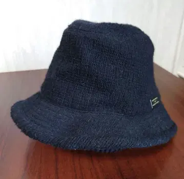 CA4LA 블랙 EVERYTHING IS A STATE OF CHANGE