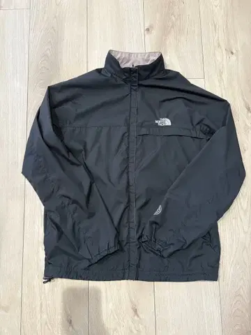 노스페이스 블랙 점퍼 NPW11113