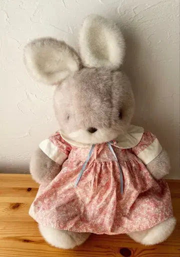 산애로우 토끼 봉제 인형 레트로