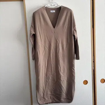 SLOBE IENA V넥 니트 원피스