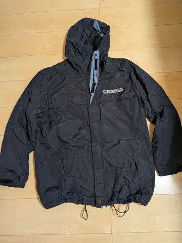 JUS-2 블랙 나일론 자켓 후드 부착